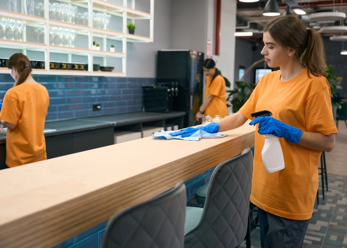 Nettoyage professionnel adapté aux grandes surfaces de bureaux à Cologny (1223)