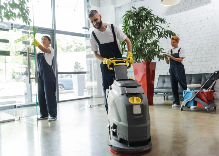 Nettoyage professionnel adapté aux grandes surfaces de bureaux à Uster (8610)